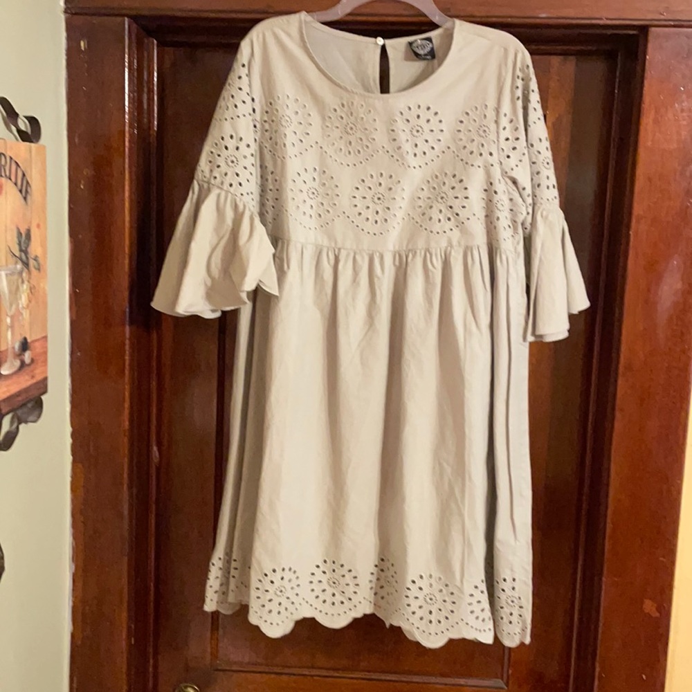 ❤️Sale❤️Beautiful sage color dress